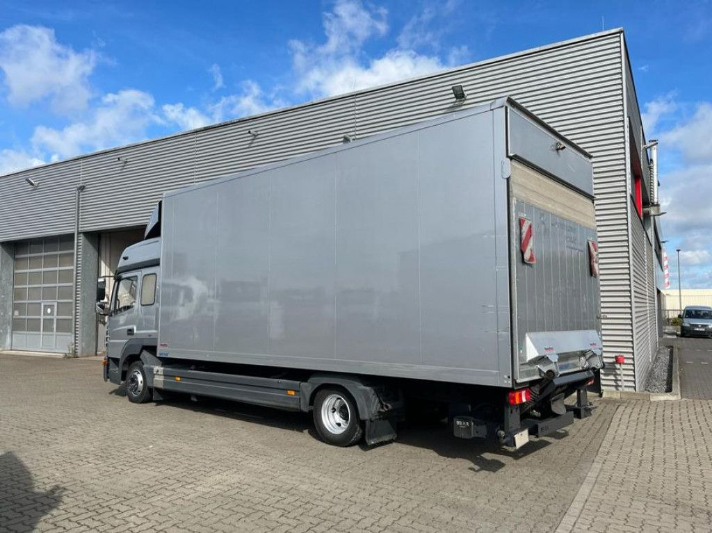 Mercedes-Benz Atego 818 L Möbelkoffer LBW Möbelkoffer gr.Fhs+S - Box van: picture 3 Mercedes-Benz Atego 818 L Möbelkoffer LBW Möbelkoffer gr.Fhs+S - Box van: picture 3