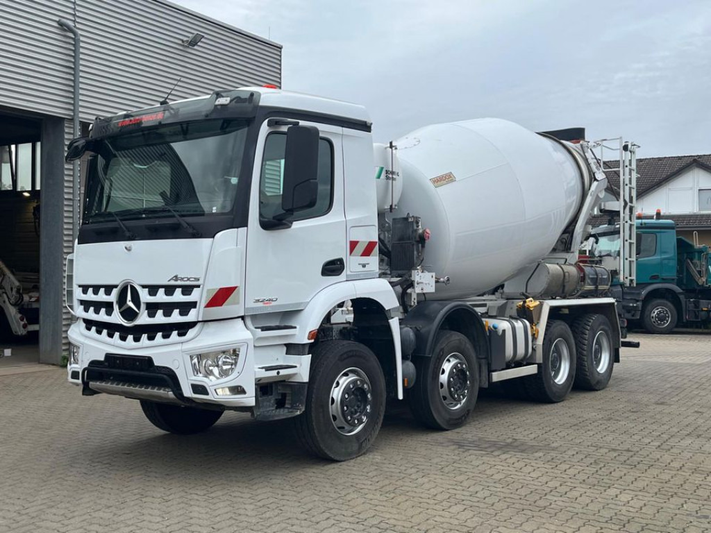MERCEDES-BENZ Arocs 3240 B 8x4 Betonmischer Deutsch Top Stetter - Truck: picture 1 MERCEDES-BENZ Arocs 3240 B 8x4 Betonmischer Deutsch Top Stetter - Truck: picture 1