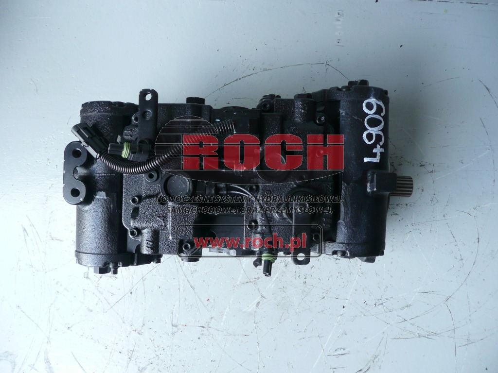 DANFOSS Mod: 83002140, Mod code: 4TR51DN XAX100N3434NNN 51DNXBX100N3434 NNNE1NENNNNRNGN + CNI REMAN Part: 84412348R - Hydraulic pump: picture 2 DANFOSS Mod: 83002140, Mod code: 4TR51DN XAX100N3434NNN 51DNXBX100N3434 NNNE1NENNNNRNGN + CNI REMAN Part: 84412348R - Hydraulic pump: picture 2