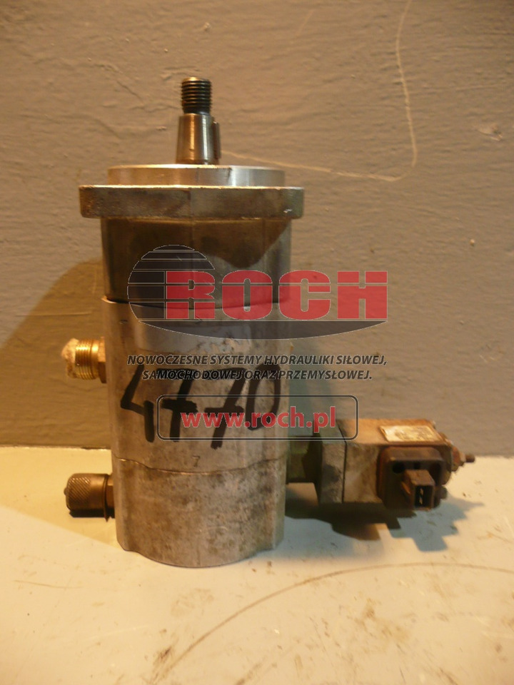 O&K 4532000 + WIPM22-90-D1M22T1 24VDC 22904032000 5030317 - Hydraulic motor: picture 1 O&K 4532000 + WIPM22-90-D1M22T1 24VDC 22904032000 5030317 - Hydraulic motor: picture 1