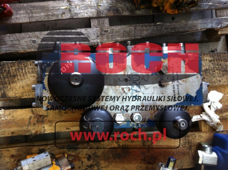 REXROTH AG32L600-0-3-0 96961429 9069275 A744-040 72077973/1 + HYDROAKUMULATORY 0,32L + HYDROAKUMULATOR 1,4L - Hydraulic valve for Wheel loader: picture 1 REXROTH AG32L600-0-3-0 96961429 9069275 A744-040 72077973/1 + HYDROAKUMULATORY 0,32L + HYDROAKUMULATOR 1,4L - Hydraulic valve for Wheel loader: picture 1