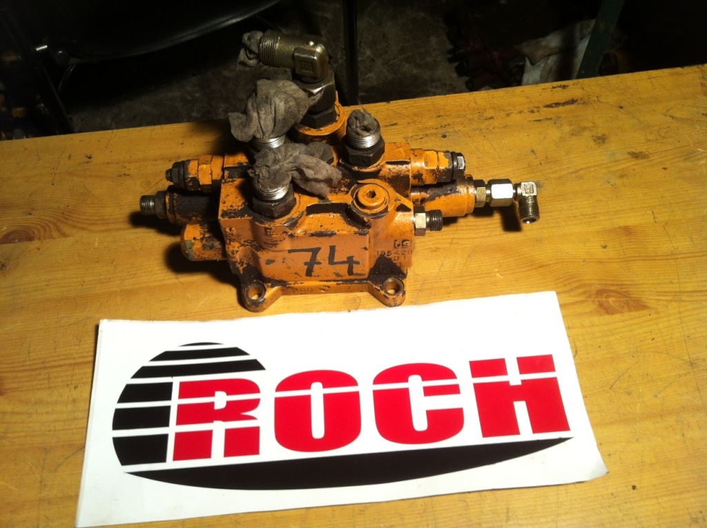 REXROTH SIGMA 222651/03 D3343674 19207001 - 1 SEKCYJNY - Hydraulic valve for Excavator: picture 1 REXROTH SIGMA 222651/03 D3343674 19207001 - 1 SEKCYJNY - Hydraulic valve for Excavator: picture 1