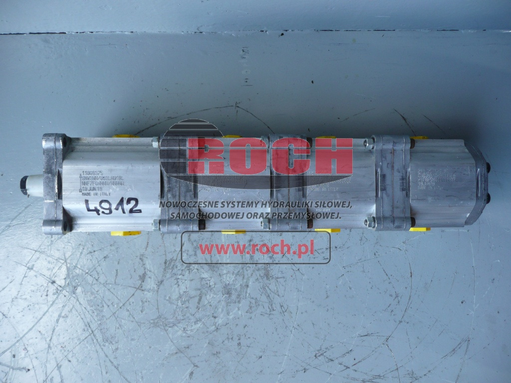SAUER 11068375 SNW3NN/063LN01BL NNF7F6NNNN/NNNNN + 83054058 SN03NN/026BN11DM NNF6F5NNNN/NNNNN + 83054058 SN03NN/026BN11DM NNF6F5NNNN/NNNNN + 211.25.421.0A SNQ3NN/26LN11DBP1F6F5NNNN/NNNNN - Hydraulic pump: picture 1 SAUER 11068375 SNW3NN/063LN01BL NNF7F6NNNN/NNNNN + 83054058 SN03NN/026BN11DM NNF6F5NNNN/NNNNN + 83054058 SN03NN/026BN11DM NNF6F5NNNN/NNNNN + 211.25.421.0A SNQ3NN/26LN11DBP1F6F5NNNN/NNNNN - Hydraulic pump: picture 1