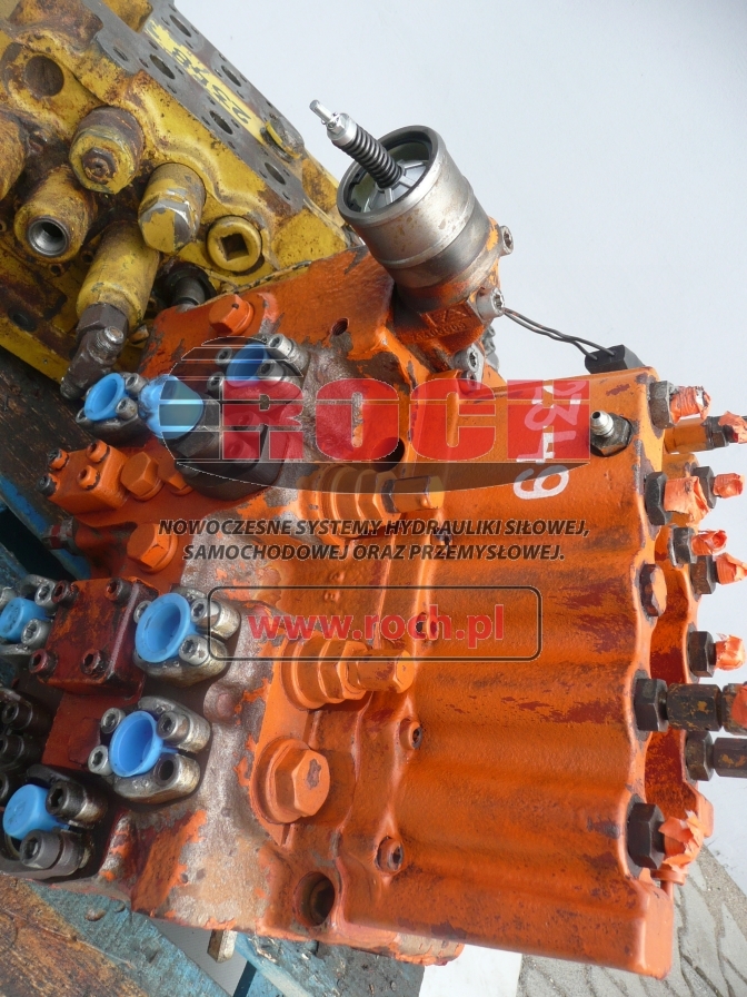 ZEXEL 307842-0230 31109 4221836 - 10 SEKCYJNY - Hydraulic valve for Excavator: picture 1 ZEXEL 307842-0230 31109 4221836 - 10 SEKCYJNY - Hydraulic valve for Excavator: picture 1