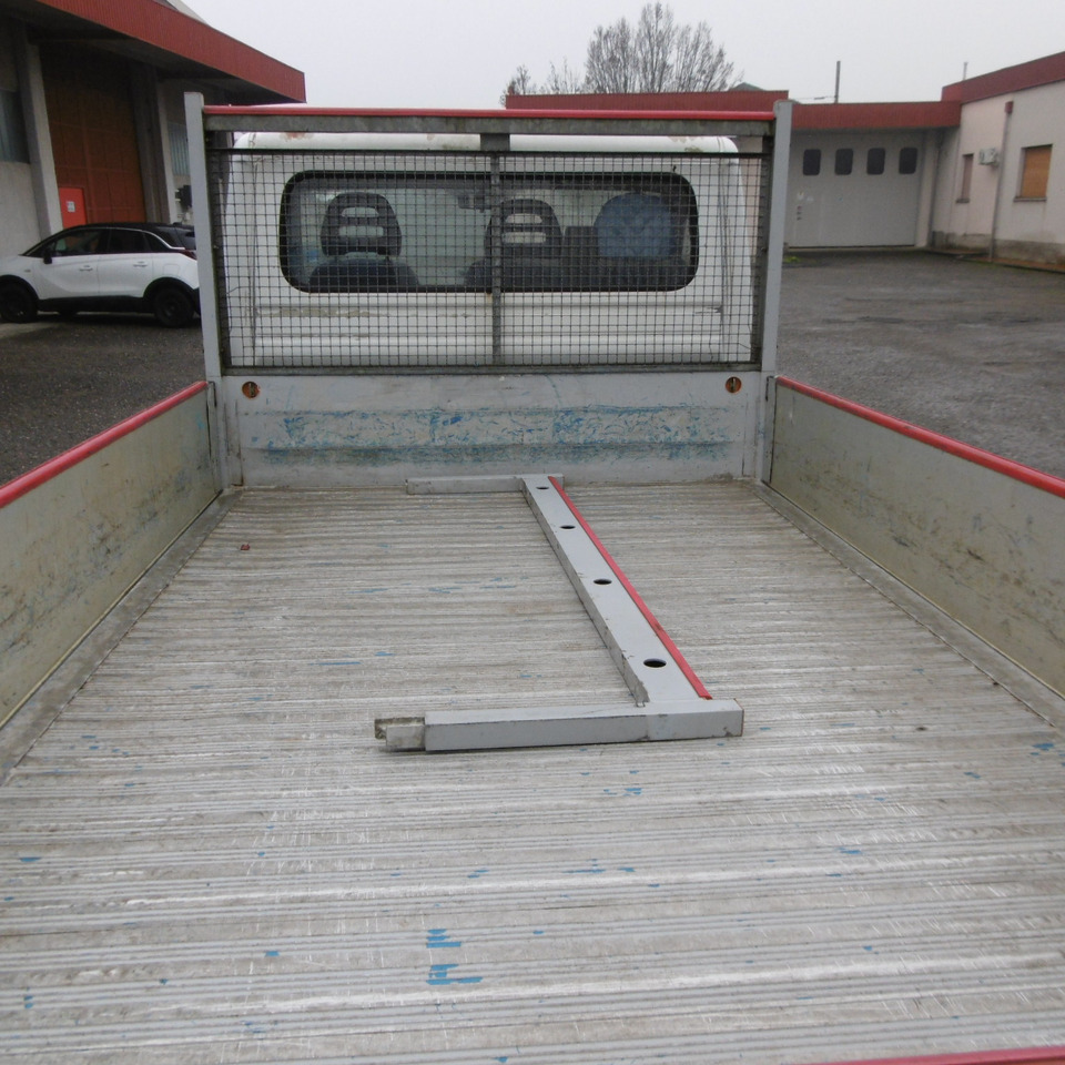 FIAT Ducato 35.12 - Flatbed van: picture 5 FIAT Ducato 35.12 - Flatbed van: picture 5