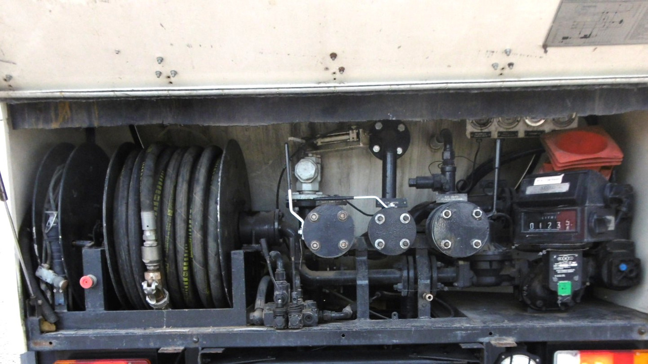 IVECO 130.24 LPG GAS Tank - Tank truck: picture 3 IVECO 130.24 LPG GAS Tank - Tank truck: picture 3