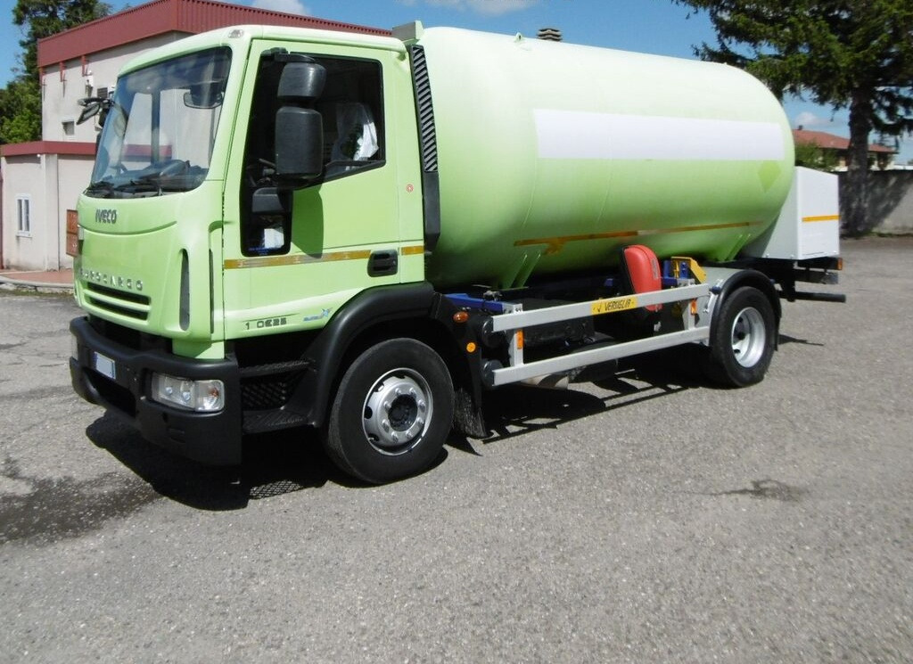 IVECO - Tank truck: picture 1 IVECO - Tank truck: picture 1