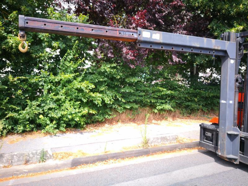 Barou Potence PTT - Attachment for Material handling equipment: picture 2 Barou Potence PTT - Attachment for Material handling equipment: picture 2