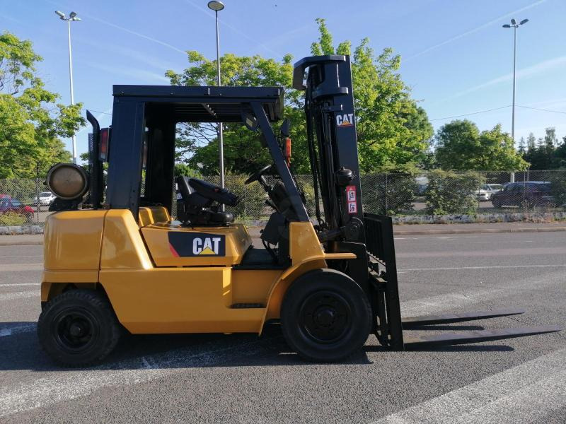 Caterpillar GP40KL - LPG forklift: picture 3 Caterpillar GP40KL - LPG forklift: picture 3