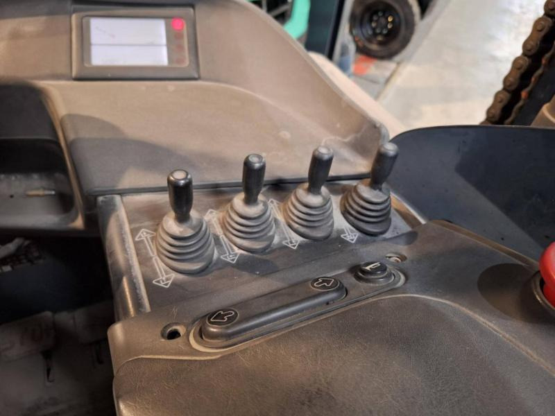 Reach truck Om XRS20AC: picture 21