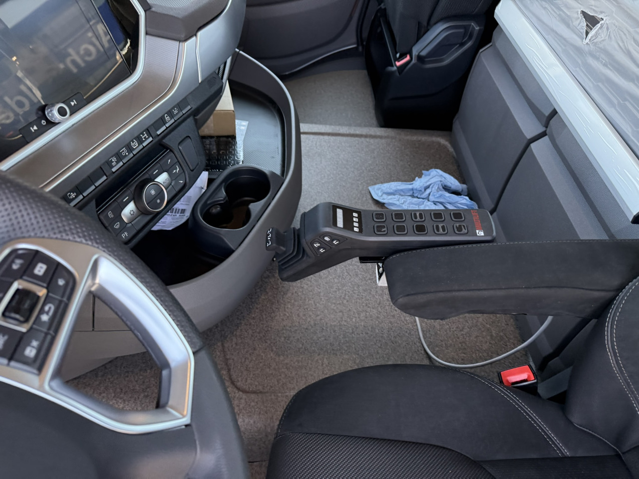 DAF XF FAN 480 - Hook lift truck: picture 4 DAF XF FAN 480 - Hook lift truck: picture 4