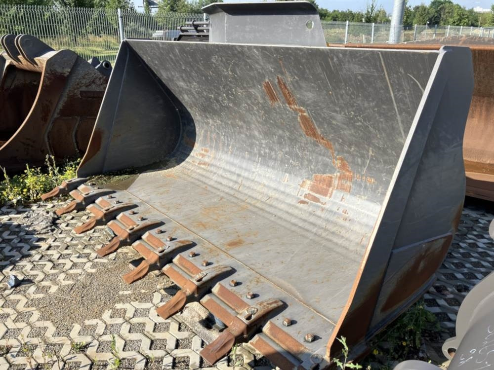 Fuhrmann Schaufeln mit Zähnen - Bucket: picture 4 Fuhrmann Schaufeln mit Zähnen - Bucket: picture 4