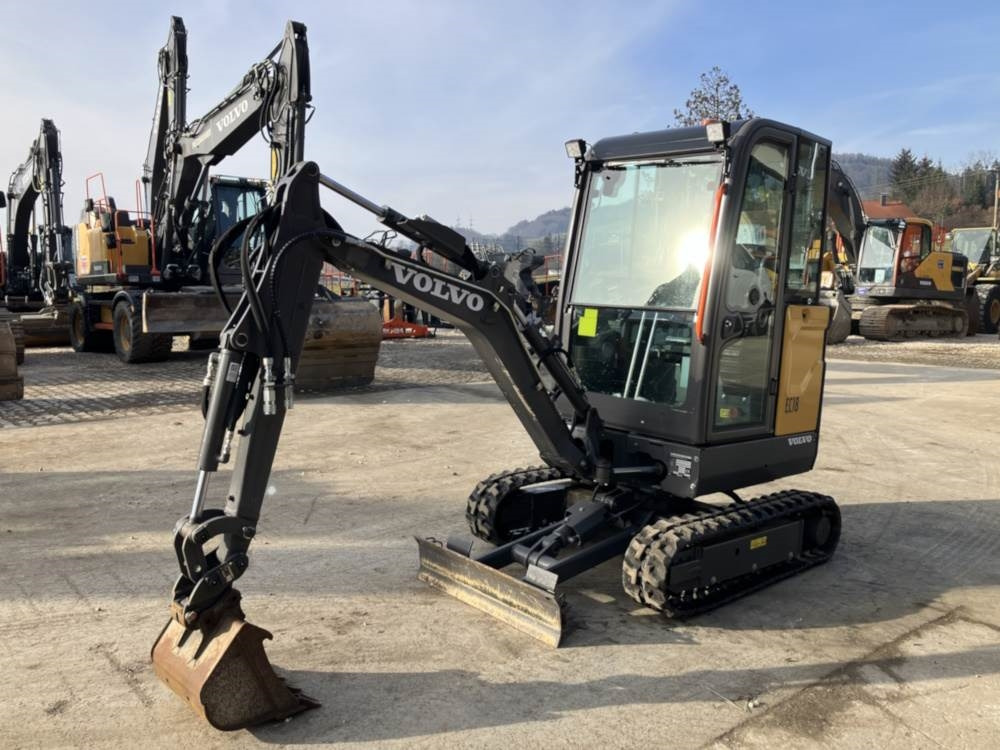 Volvo JEC18E Electric - Mini excavator: picture 4 Volvo JEC18E Electric - Mini excavator: picture 4