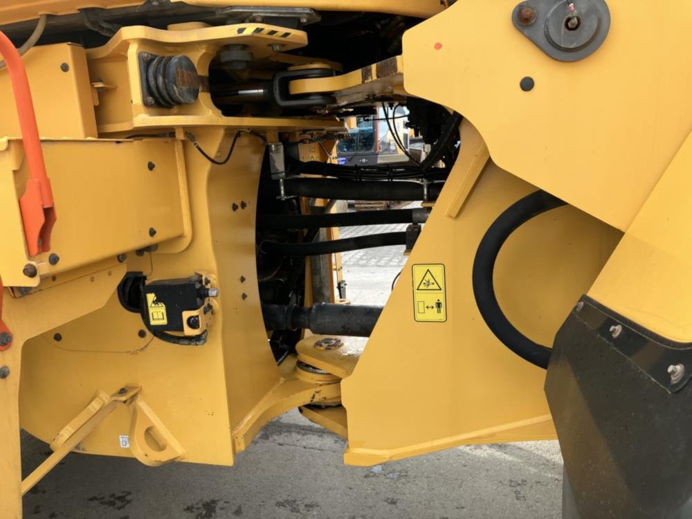 Wheel loader Volvo L180H: picture 6 Wheel loader Volvo L180H: picture 6