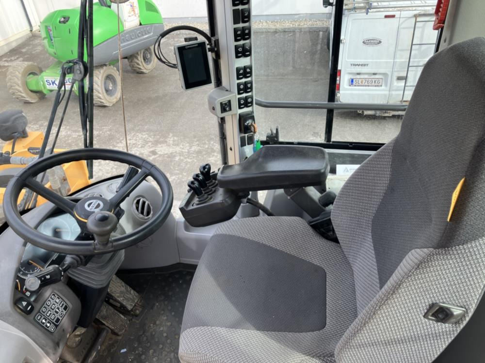 Wheel loader Volvo L180H: picture 13 Wheel loader Volvo L180H: picture 13