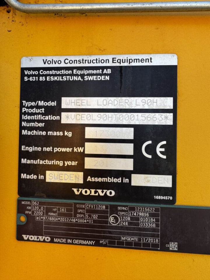 Wheel loader Volvo L90H: picture 19