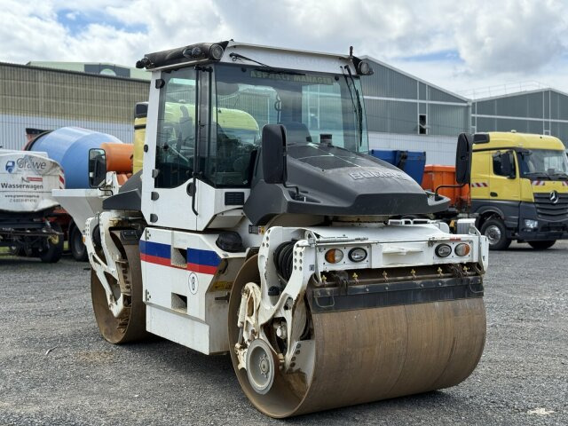 BOMAG BW 174 AP-4 AM Walze 12 Ton *Vibrator *Streuer - Roller: picture 1 BOMAG BW 174 AP-4 AM Walze 12 Ton *Vibrator *Streuer - Roller: picture 1