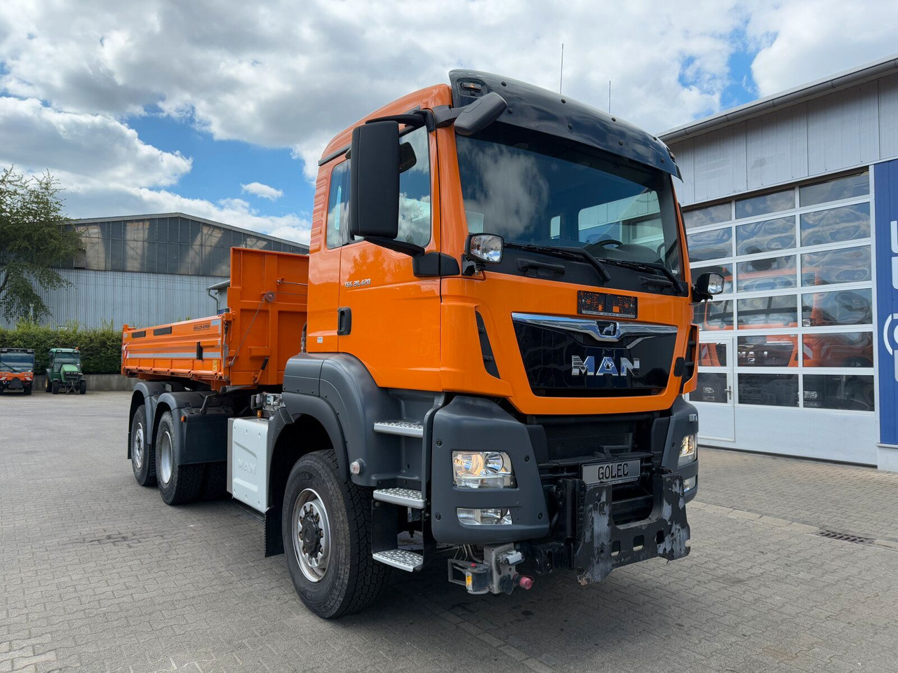 MAN TGS 28.420 6x4-4 Meiller Kipper Winterdienst - Tipper: picture 1 MAN TGS 28.420 6x4-4 Meiller Kipper Winterdienst - Tipper: picture 1