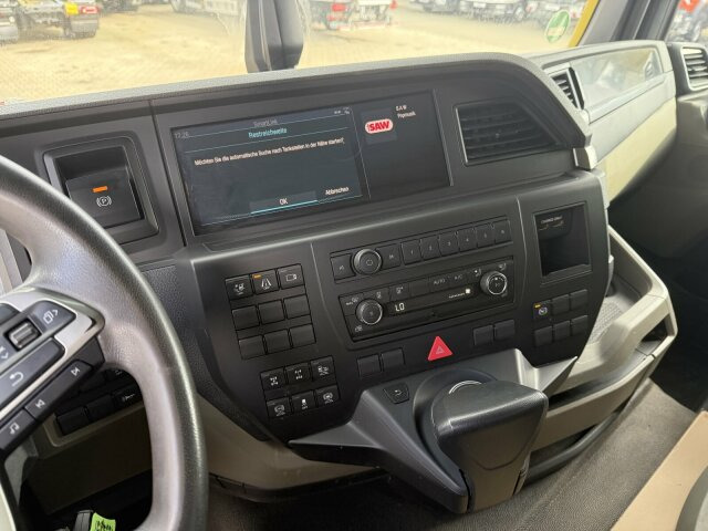 MAN TGS 32.470 8x4 Muldenkipper Schmitz elekt. Plane - Tipper: picture 3 MAN TGS 32.470 8x4 Muldenkipper Schmitz elekt. Plane - Tipper: picture 3