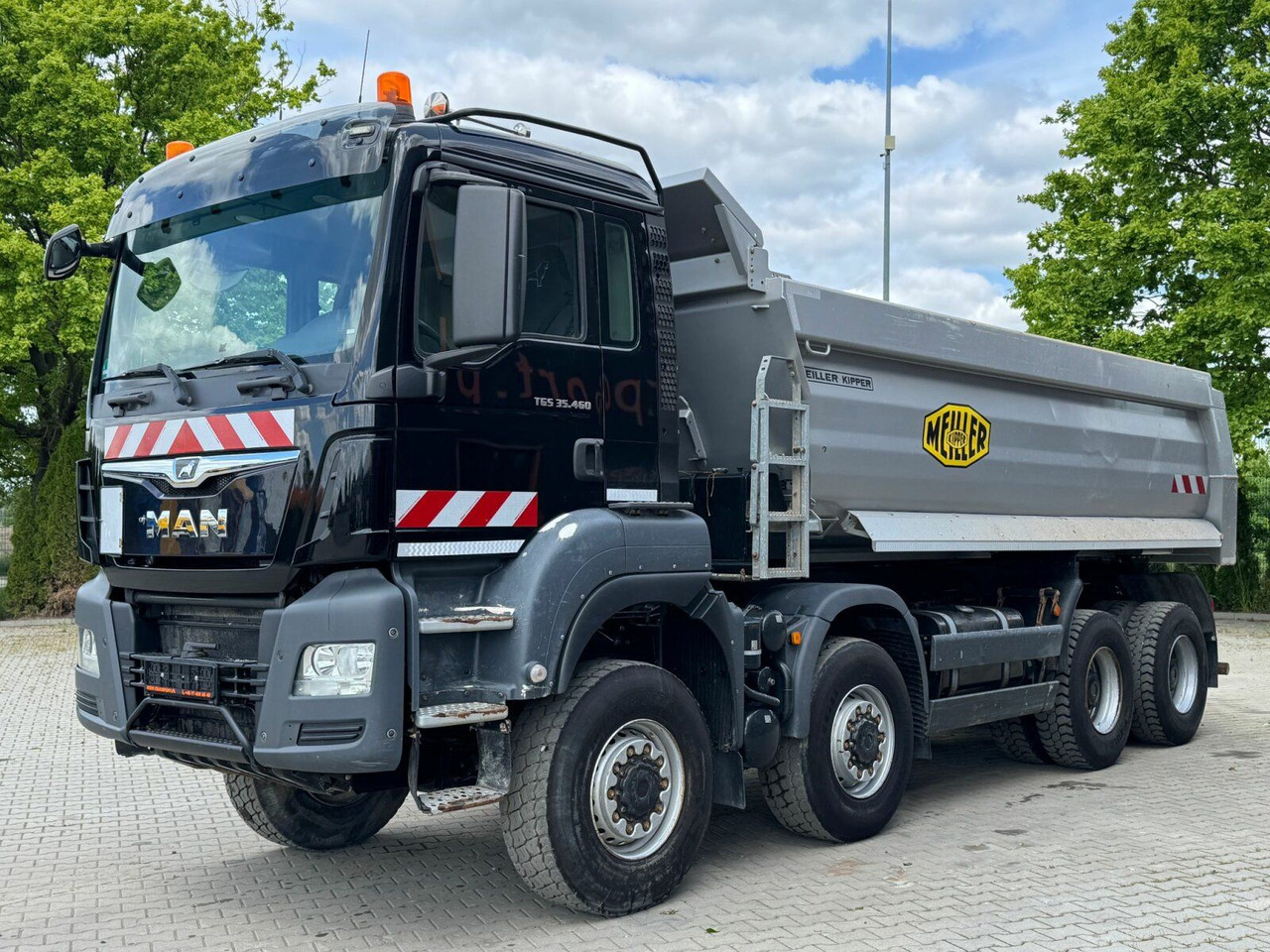 MAN TGS 35.460 8x6 BB Muldenkipper Meiller - Tipper: picture 2 MAN TGS 35.460 8x6 BB Muldenkipper Meiller - Tipper: picture 2