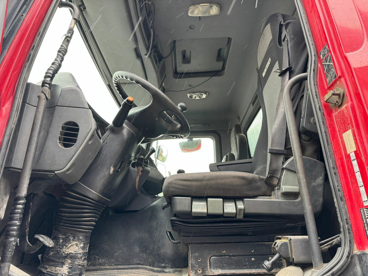 Tipper Mercedes-Benz ACTROS 4141 EURO4 8x6 Muldenkipper: picture 13