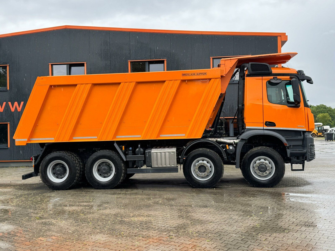 Mercedes-Benz AROCS 4851 8x6 Euro 6 Gesteinkipper MEILLER - Tipper: picture 4 Mercedes-Benz AROCS 4851 8x6 Euro 6 Gesteinkipper MEILLER - Tipper: picture 4
