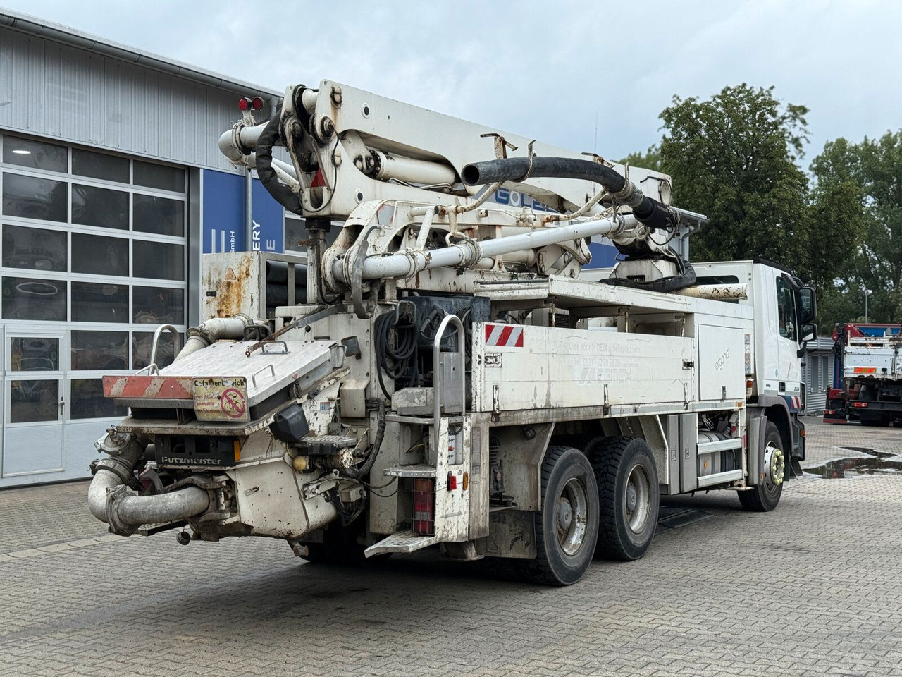 Mercedes-Benz Actros 2636 6x4 Betonpumpe Putzmeister 24-4 16H - Concrete pump truck: picture 3 Mercedes-Benz Actros 2636 6x4 Betonpumpe Putzmeister 24-4 16H - Concrete pump truck: picture 3