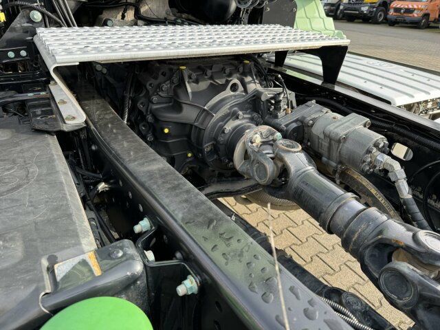 Tractor unit MAN TGS 18.510 4x4 SZM - Kipphyd. Blatt Luft: picture 14 Tractor unit MAN TGS 18.510 4x4 SZM - Kipphyd. Blatt Luft: picture 14