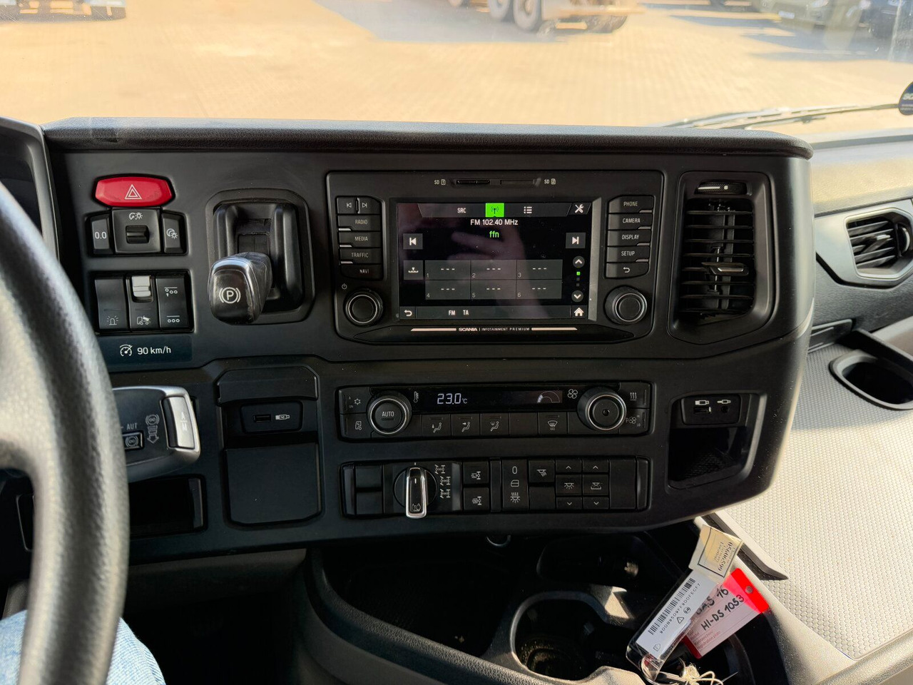 Leasing of  Scania G450 XT 4x4 Euro 6 SZM Kipphydraulik Blatt/ Luft Scania G450 XT 4x4 Euro 6 SZM Kipphydraulik Blatt/ Luft: picture 11