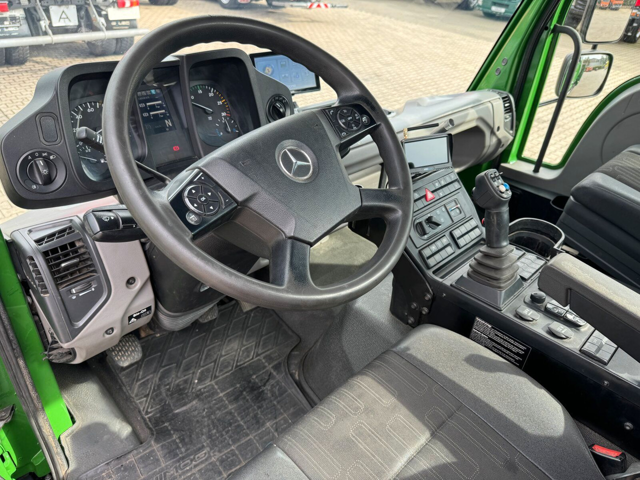 Tipper Unimog U430 Kipper mit Reifendruckregelanlage: picture 15