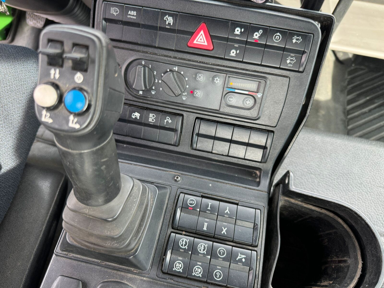 Tipper Unimog U430 Kipper mit Reifendruckregelanlage: picture 24