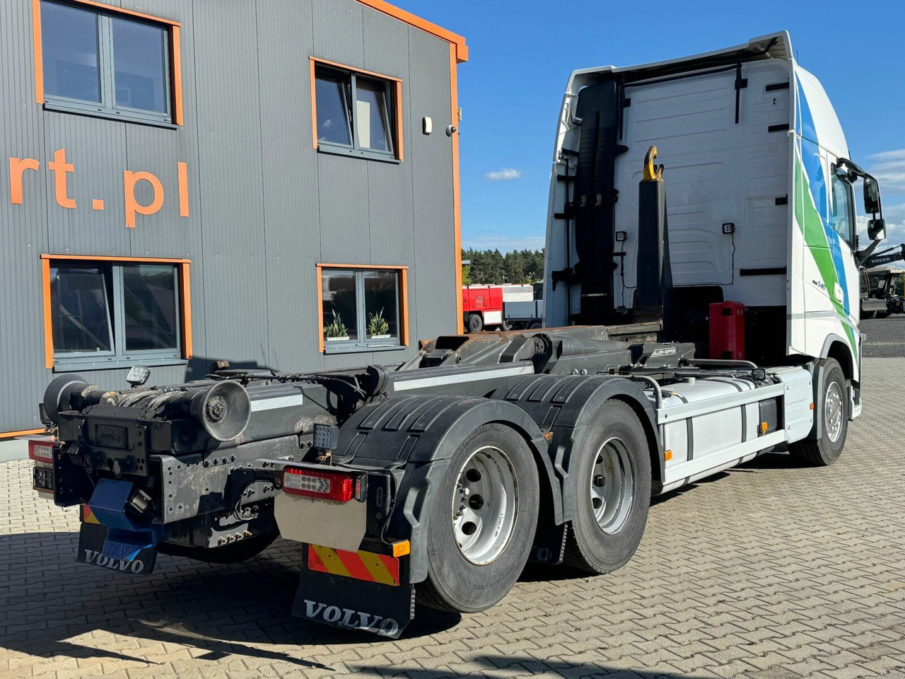 Volvo FH 540 6x2 Abrollkipper MEILLER RK 26.67 - Hook lift truck: picture 5 Volvo FH 540 6x2 Abrollkipper MEILLER RK 26.67 - Hook lift truck: picture 5