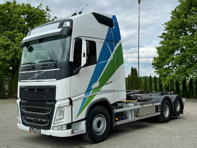 Hook lift truck Volvo FH 540 6x2 Abrollkipper MEILLER RK 26.67: picture 8