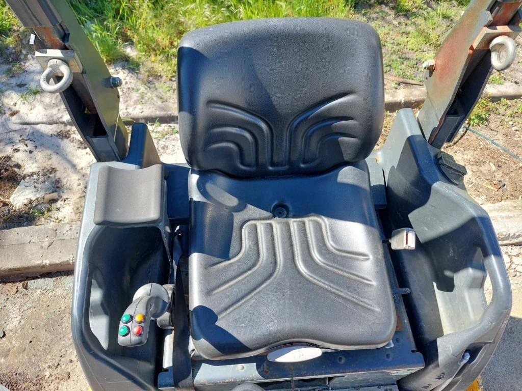 Bomag BW 120 AD-5 - Road roller: picture 4 Bomag BW 120 AD-5 - Road roller: picture 4