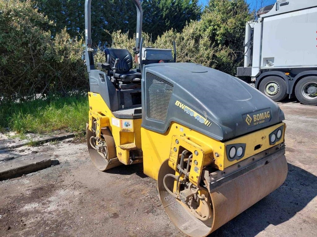 Bomag BW 120 AD-5 - Road roller: picture 1 Bomag BW 120 AD-5 - Road roller: picture 1