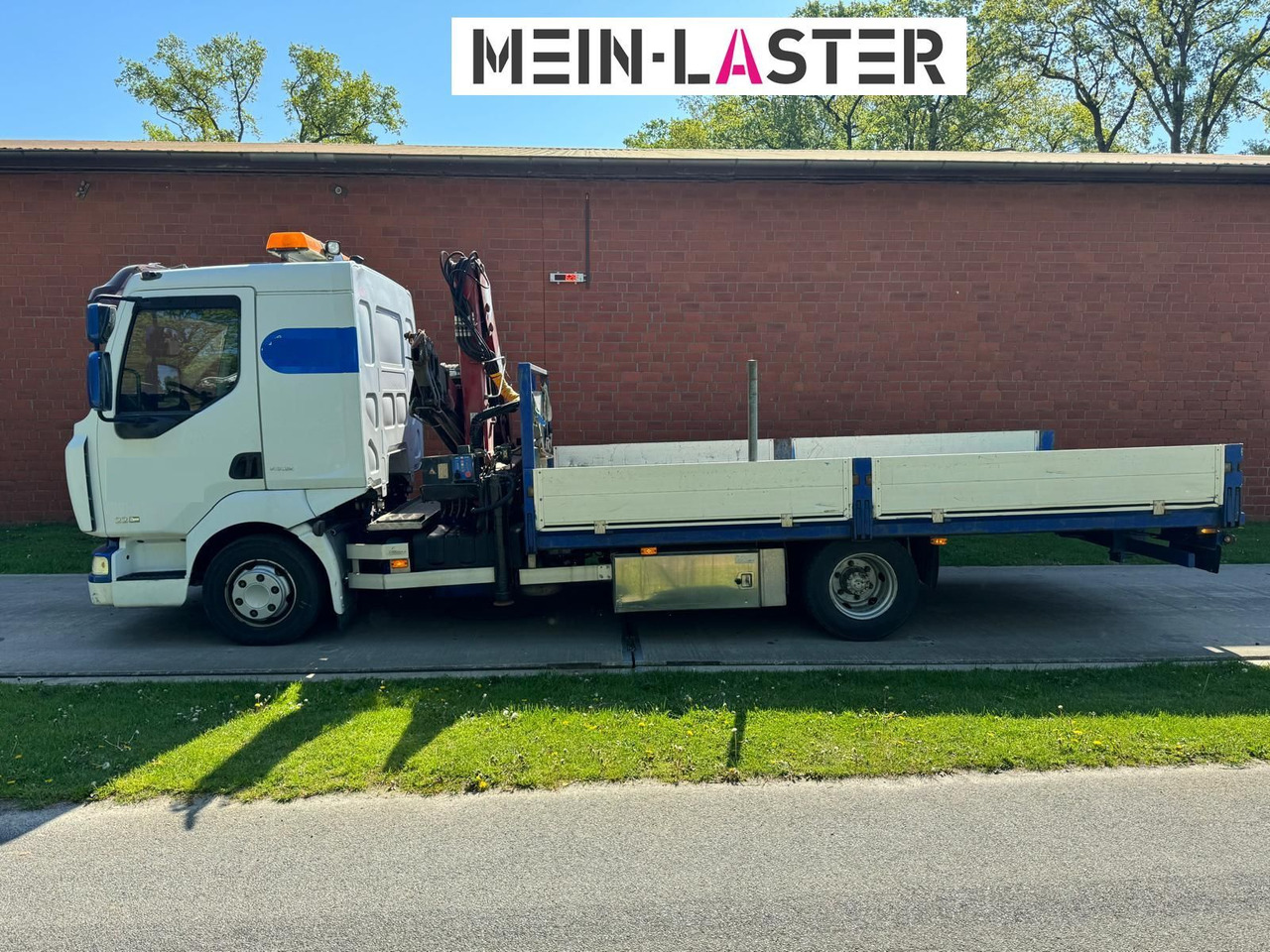 Renault Midlum 220 HMF 683 K4 15m-400 Kg Funk Seilwinde - Crane truck: picture 5 Renault Midlum 220 HMF 683 K4 15m-400 Kg Funk Seilwinde - Crane truck: picture 5