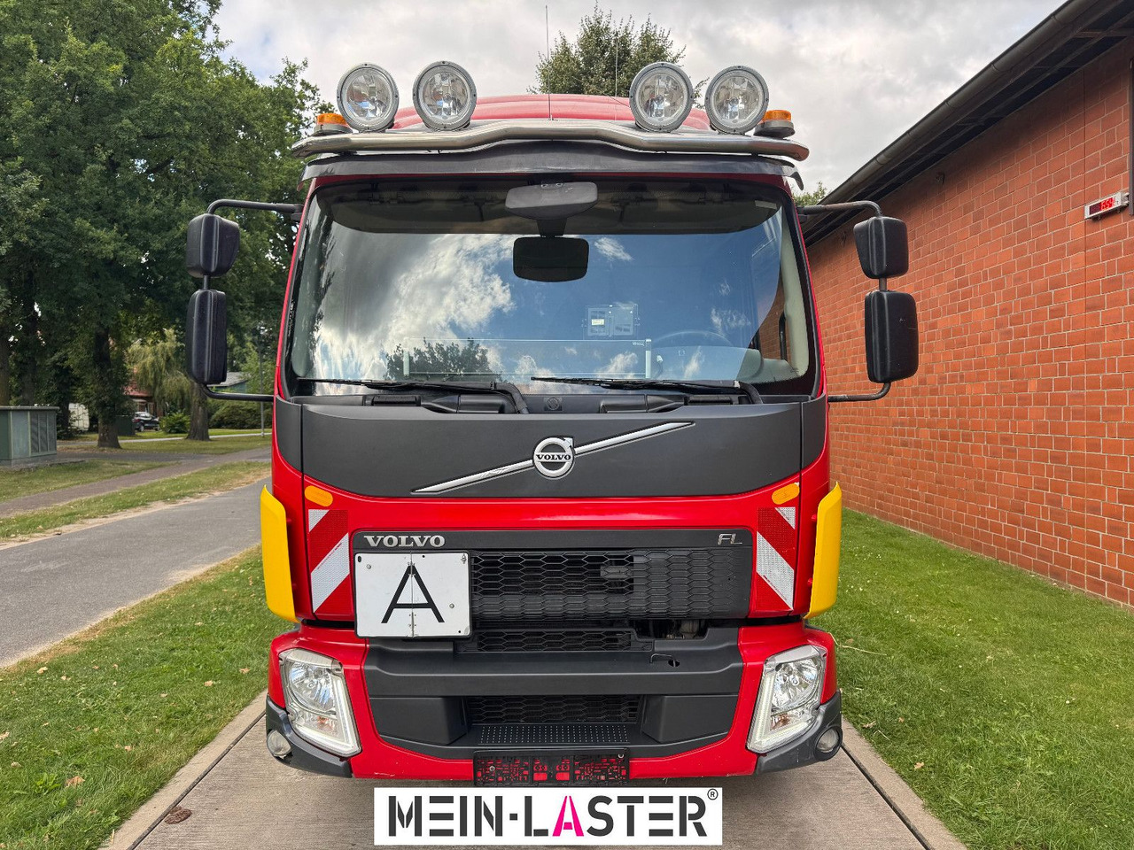 Leasing of  Volvo FL 250 Palfinger T10Duo City + StandardContainer Volvo FL 250 Palfinger T10Duo City + StandardContainer: picture 10