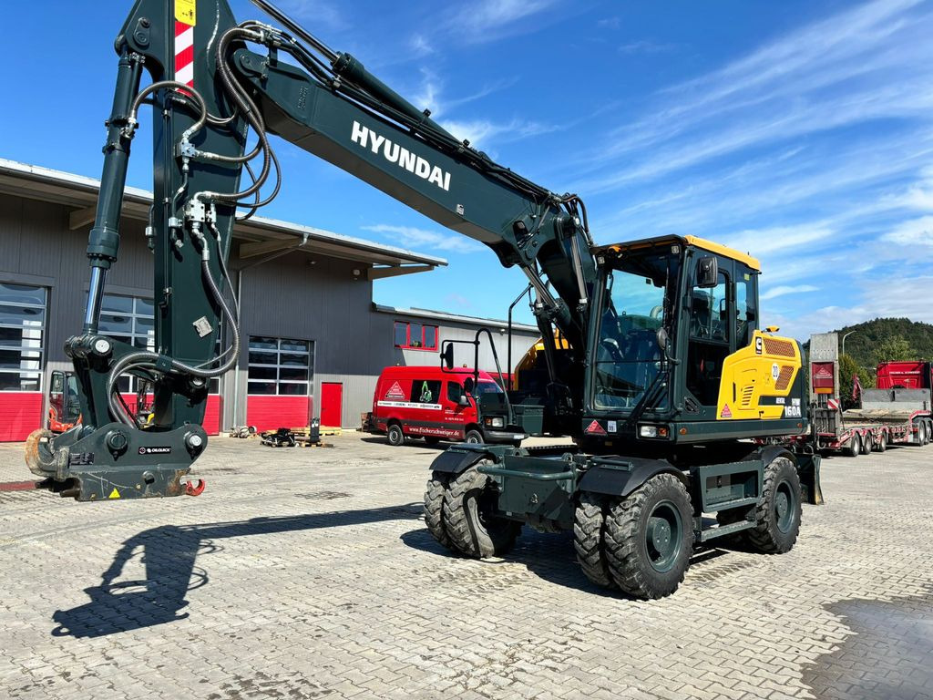 Hyundai HW160A Hyundai HW160A - Wheel excavator: picture 1 Hyundai HW160A Hyundai HW160A - Wheel excavator: picture 1