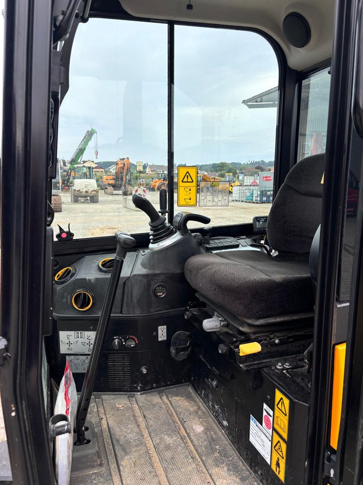 JCB 19C-1 - Mini excavator: picture 5 JCB 19C-1 - Mini excavator: picture 5