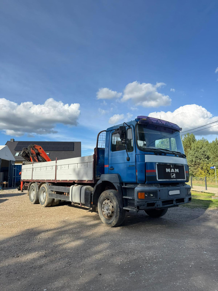 MAN 26.403 6x4 - Dropside/ Flatbed truck, Crane truck: picture 1 MAN 26.403 6x4 - Dropside/ Flatbed truck, Crane truck: picture 1