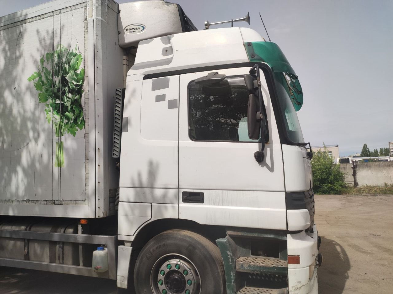 MERCEDES-BENZ Actros 2543 - Refrigerator truck: picture 5 MERCEDES-BENZ Actros 2543 - Refrigerator truck: picture 5