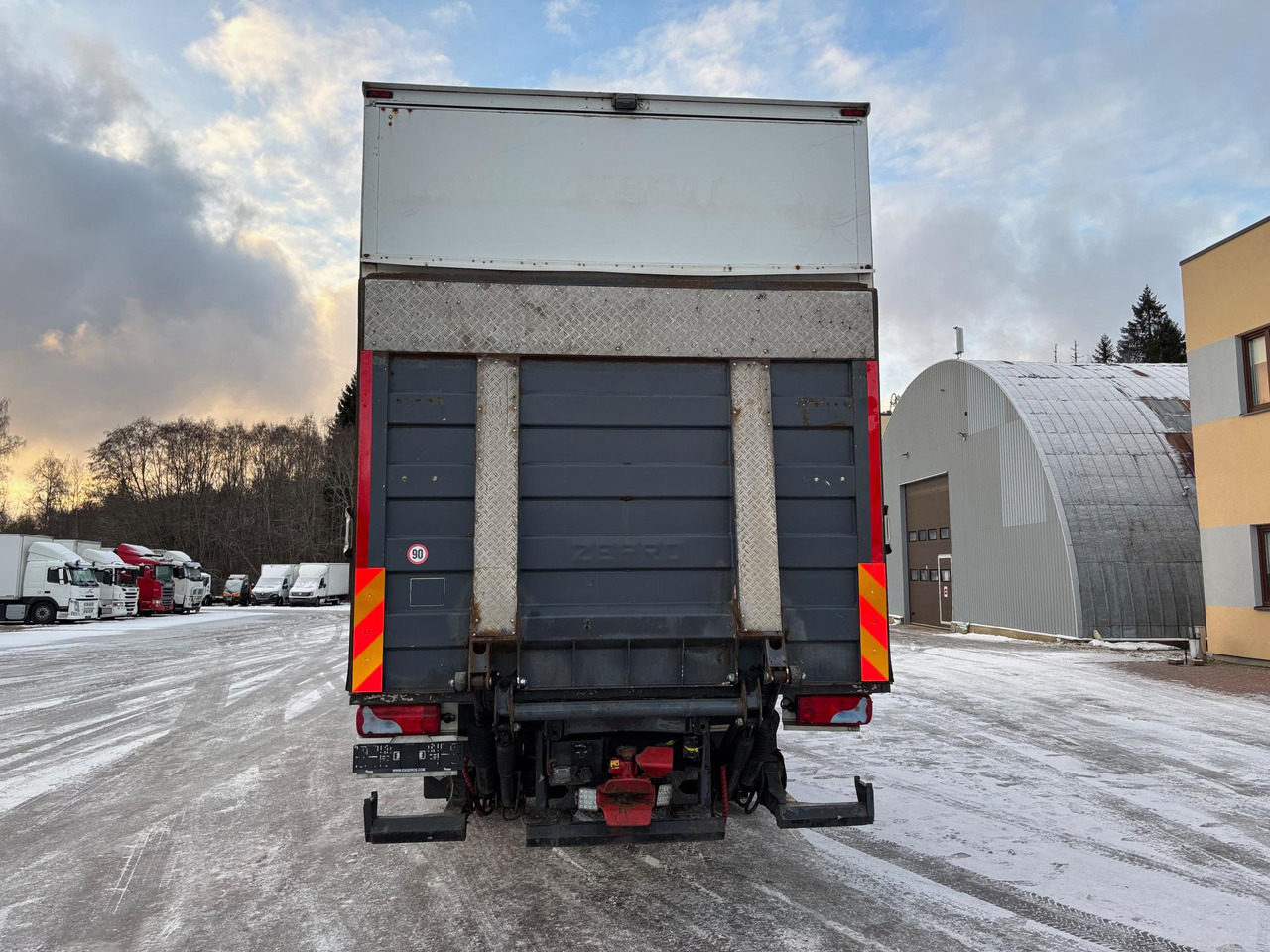 SCANIA G480 - Refrigerator truck: picture 4 SCANIA G480 - Refrigerator truck: picture 4