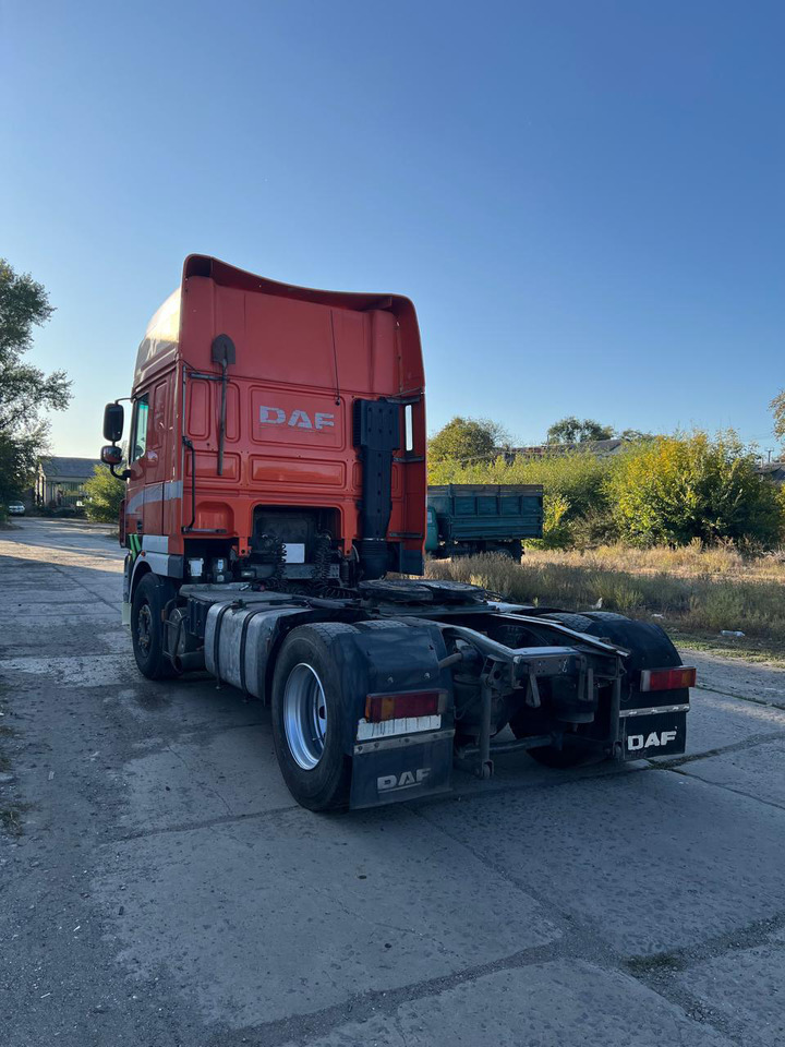 DAF XF95.430 ID1656S - Tractor unit: picture 5 DAF XF95.430 ID1656S - Tractor unit: picture 5