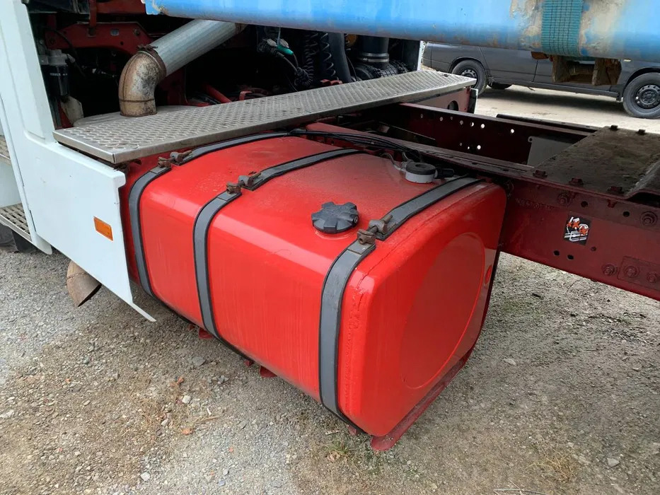 RENAULT Magnum 390 - Tractor unit: picture 5 RENAULT Magnum 390 - Tractor unit: picture 5