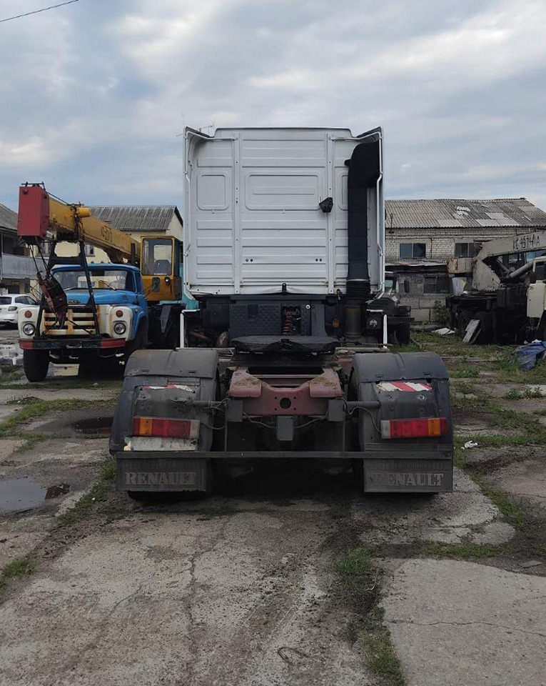 Tractor unit RENAULT Magnum 430: picture 10 Tractor unit RENAULT Magnum 430: picture 10