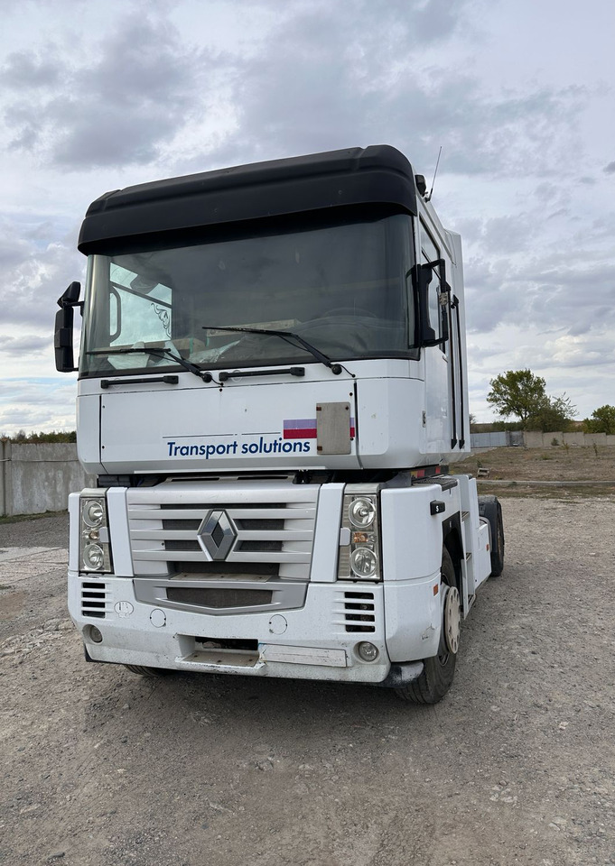 RENAULT Magnum 440 | ID1643S - Tractor unit: picture 2 RENAULT Magnum 440 | ID1643S - Tractor unit: picture 2
