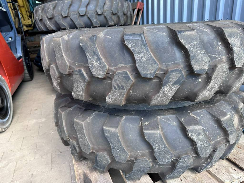 New Wheel excavator Apollo 10.00 - 20 Kompletträder - Complet t: picture 6