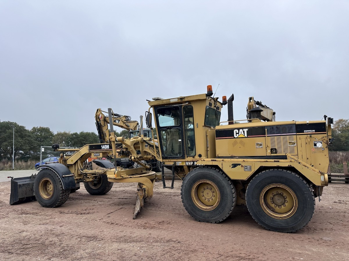 CATERPILLAR 140 H CE original German machine ready for work! - Grader: picture 4 CATERPILLAR 140 H CE original German machine ready for work! - Grader: picture 4