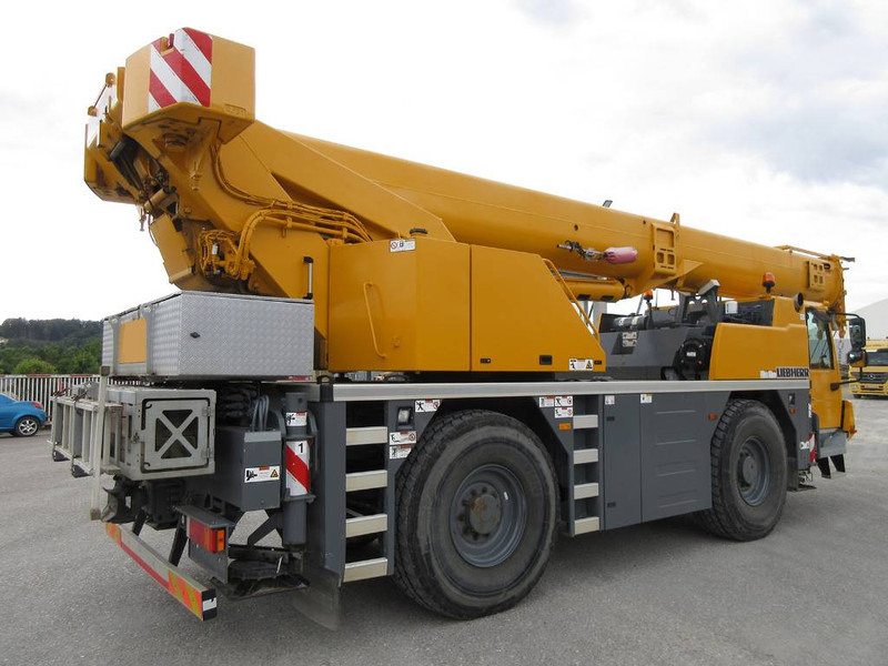 Liebherr LTM 1040-2.1 - All terrain crane: picture 3 Liebherr LTM 1040-2.1 - All terrain crane: picture 3