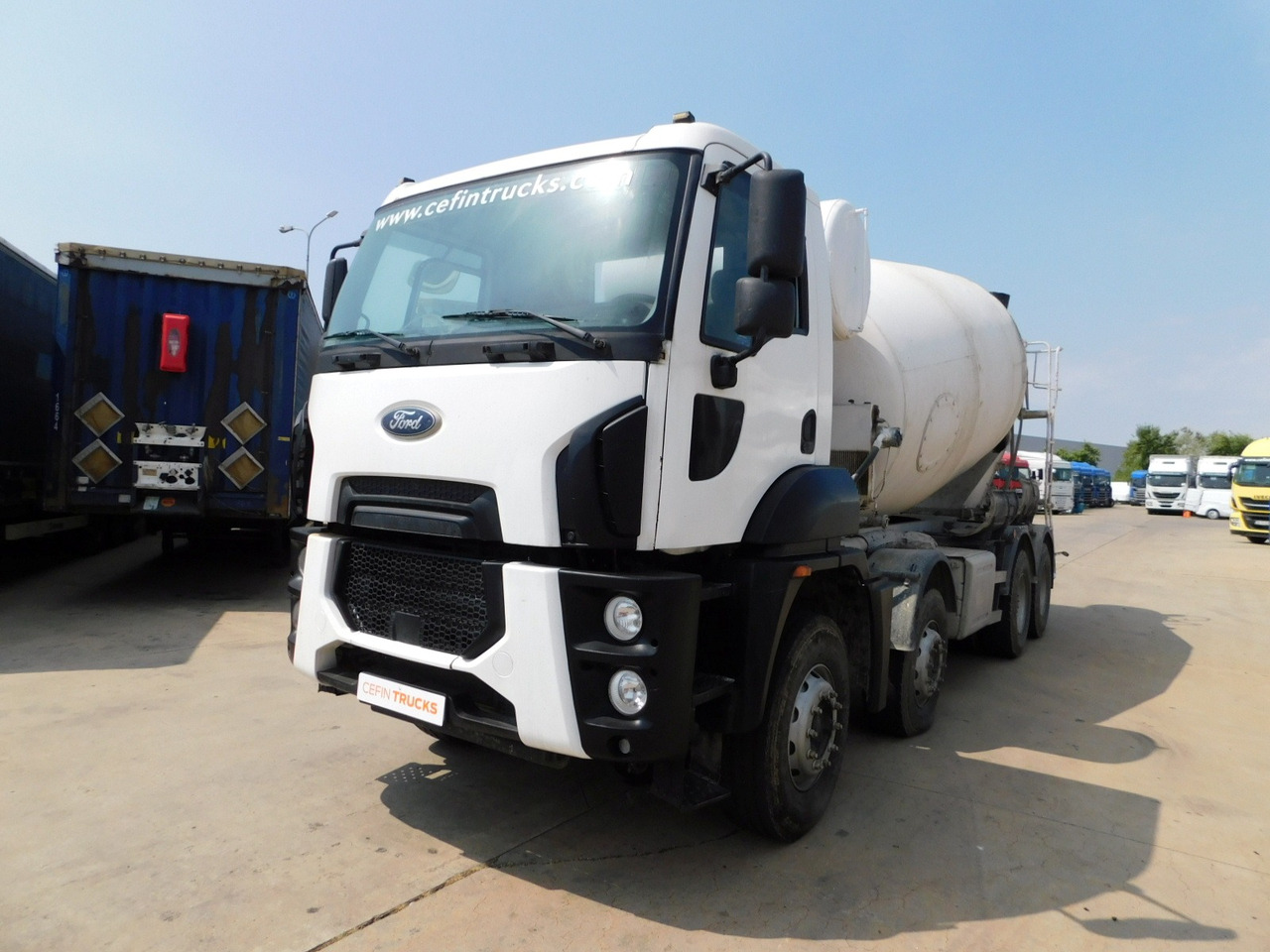 Ford Lt12xl 7h cargo 4142m - Concrete mixer truck: picture 1 Ford Lt12xl 7h cargo 4142m - Concrete mixer truck: picture 1